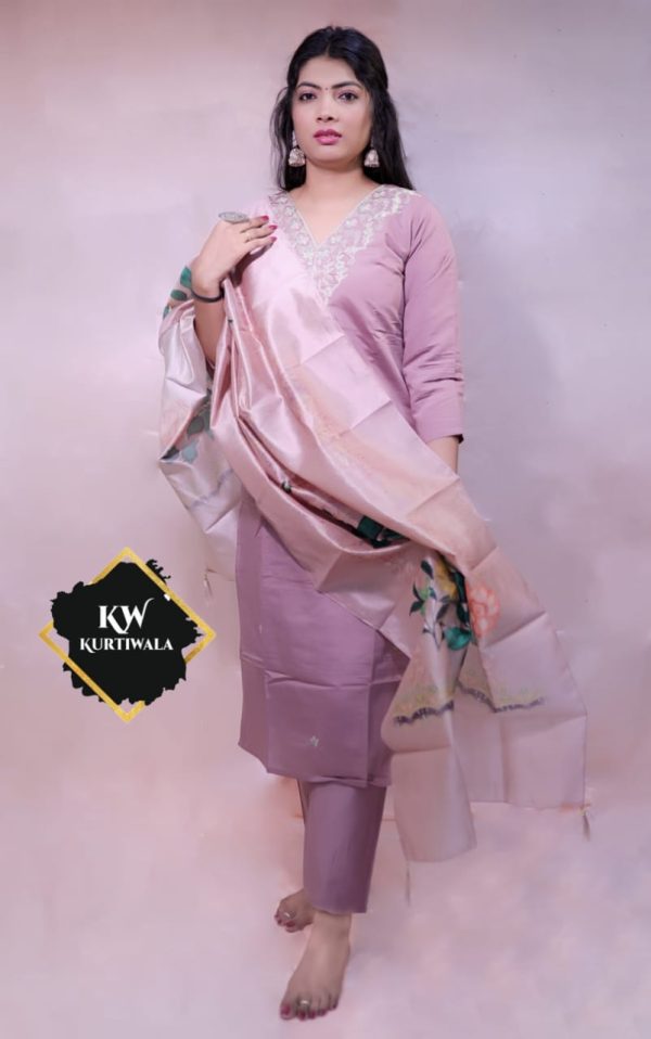 Roman Silk Pant Kurti with 3D print heavy Organza Dupatta