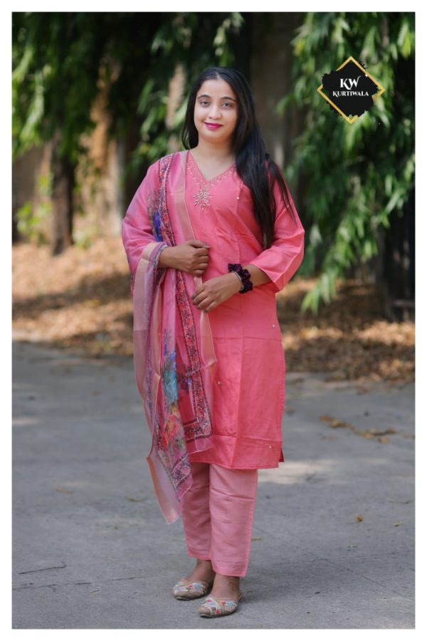 Roman Silk Pant Kurti with 3D print heavy Organza Dupatta