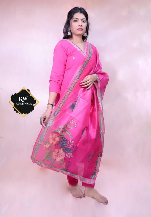 Roman Silk Pant Kurti with 3D print heavy Organza Dupatta