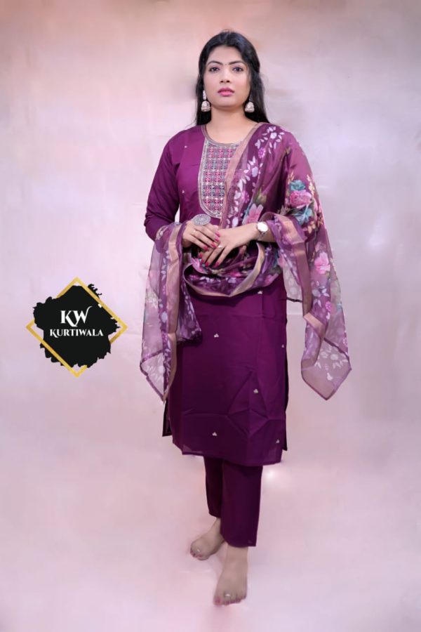 Roman Silk Pant Kurti with 3D print heavy Organza Dupatta
