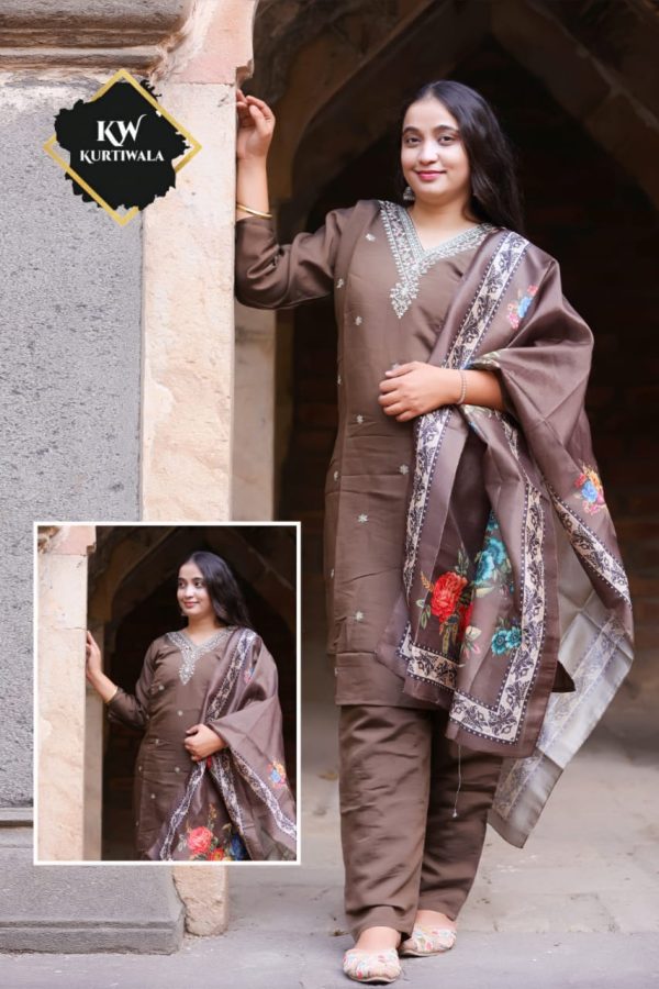 Roman Silk Pant Kurti with 3D print heavy Organza Dupatta